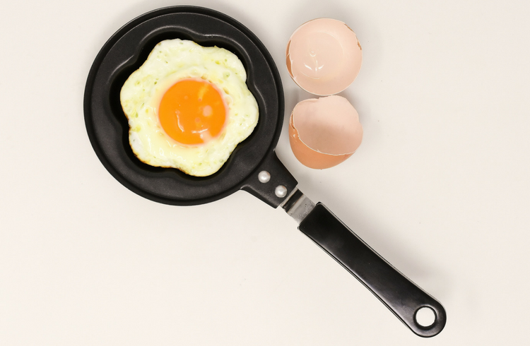 Cooking egg nonstick pan cookware