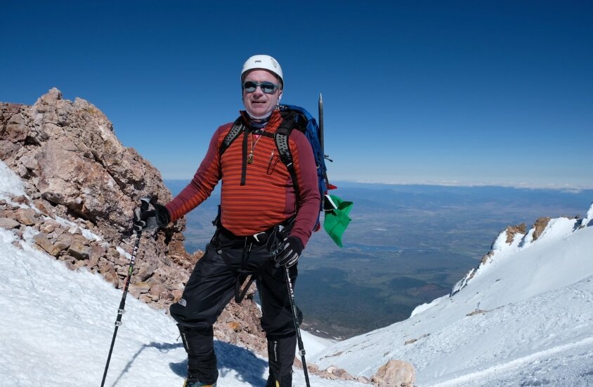 Steve Clossick summits Mt Shasta Climb Against the Odds 2018